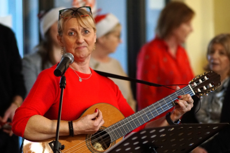 SZKOLNE KOL�DOWANIE