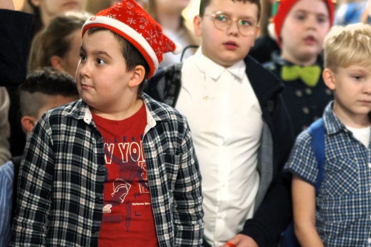 SZKOLNE KOL�DOWANIE