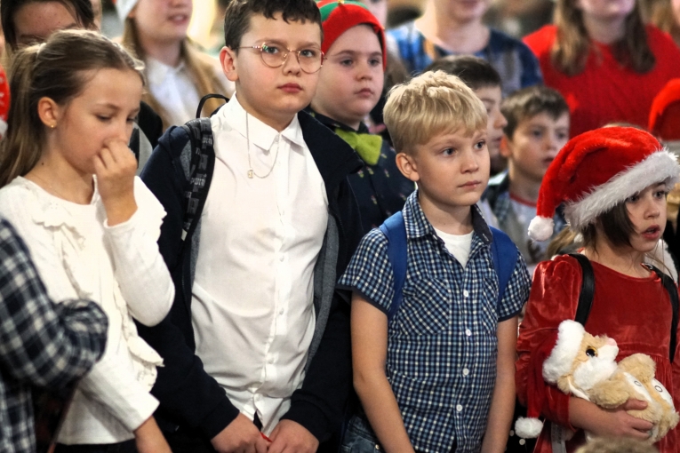 SZKOLNE KOL�DOWANIE