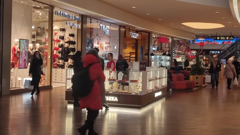 WYCIECZKA NA KR�GLE&nbsp;