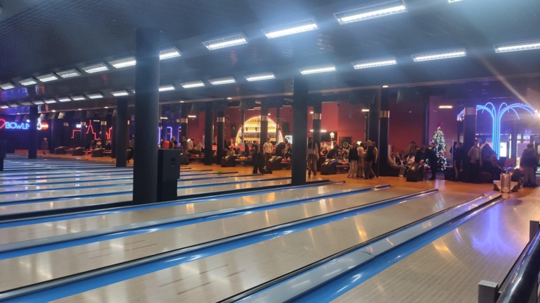 WYCIECZKA NA KR�GLE&nbsp;