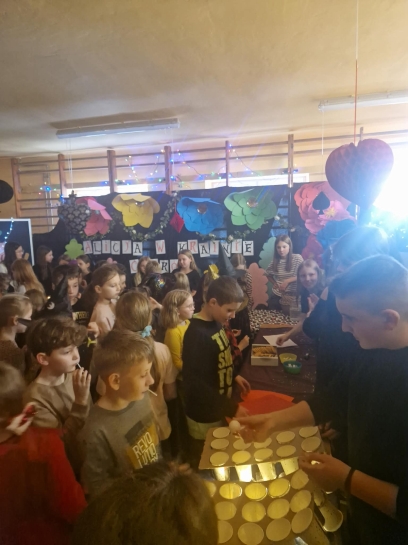 ANDRZEJKI W KRAINIE CZAR�W&nbsp;