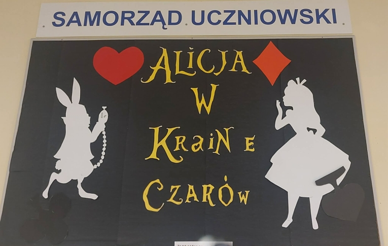 ANDRZEJKOWE CZARY W �WIETLICY – CZʦ� 2