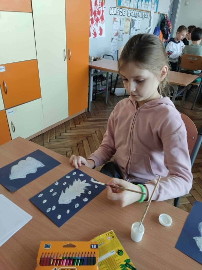 POZNAJEMY ZWYCZAJE �WI�TECZNE I NOWOROCZNE W �WIETLICY&nbsp;