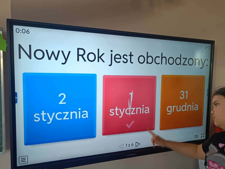 POZNAJEMY ZWYCZAJE �WI�TECZNE I NOWOROCZNE W �WIETLICY&nbsp;