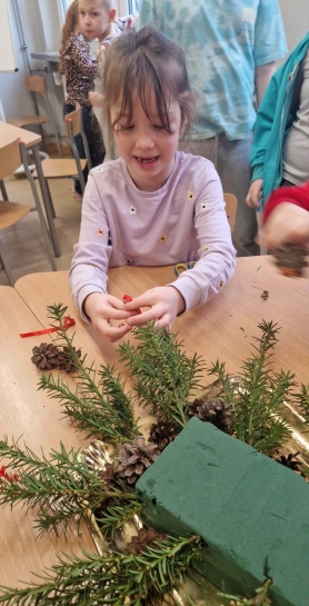 POZNAJEMY ZWYCZAJE �WI�TECZNE I NOWOROCZNE W �WIETLICY&nbsp;