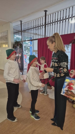 IV SZKOLNY KONKURS KOL�D I PASTORA�EK