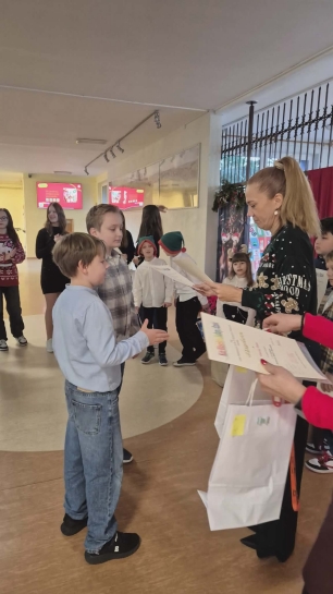 IV SZKOLNY KONKURS KOL�D I PASTORA�EK