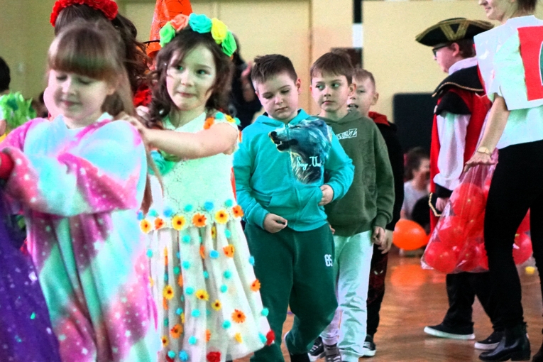 BAL KARNAWA�OWY W NASZEJ SZKOLE