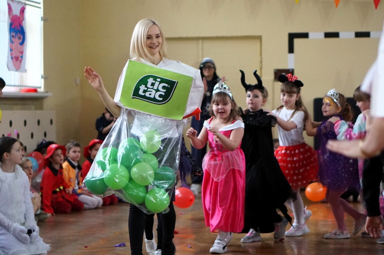 BAL KARNAWA�OWY W NASZEJ SZKOLE