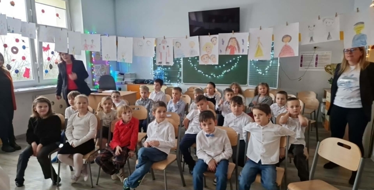 DZIE� BABCI I DZIADKA W KLASIE 1D