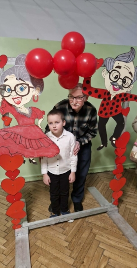 DZIE� BABCI I DZIADKA W KLASIE 1D