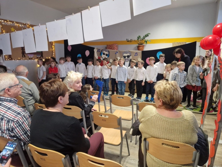 DZIE� BABCI I DZIADKA W KLASIE 1D