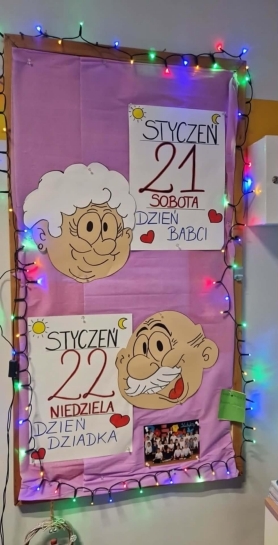 DZIE� BABCI I DZIADKA W KLASIE 1D