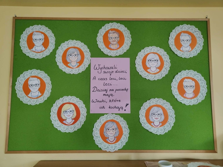 DZIE� BABCI I DZIADKA