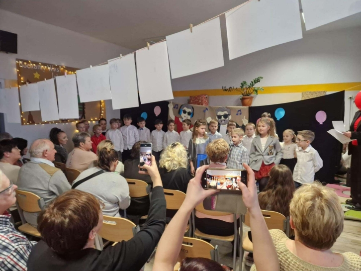 PRZEDSTAWIENIE Z OKAZJI DNIA BABCI I DZIADKA&nbsp;