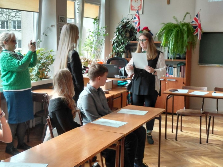 KONKURS KRASOM�WCZY