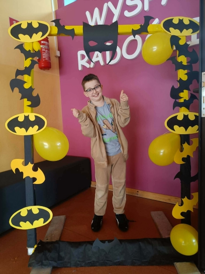 DZIE� MʯCZYZN I KOLOROWY TYDZIE�