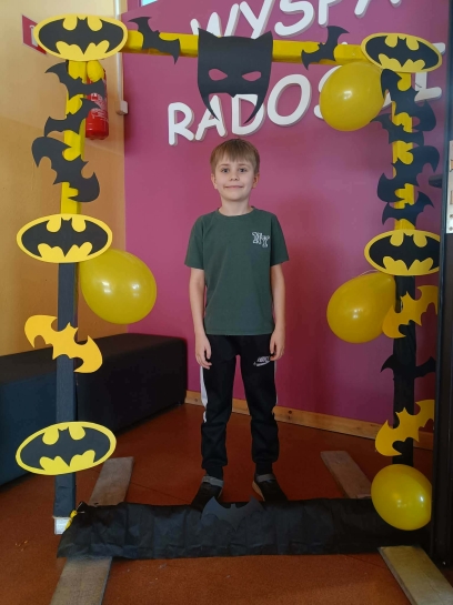 DZIE� MʯCZYZN I KOLOROWY TYDZIE�