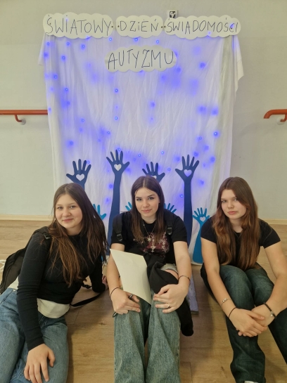 �WIATOWY DZIE� �WIADOMO�CI AUTYZMU