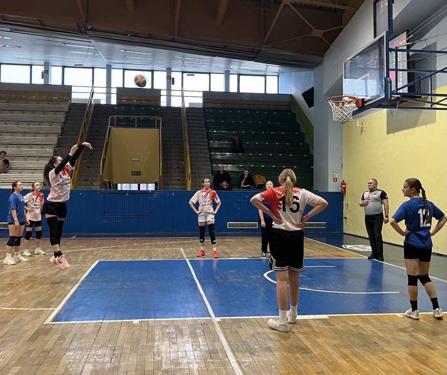 ZNOWU Z�OTO W KOSZYK�WCE!!