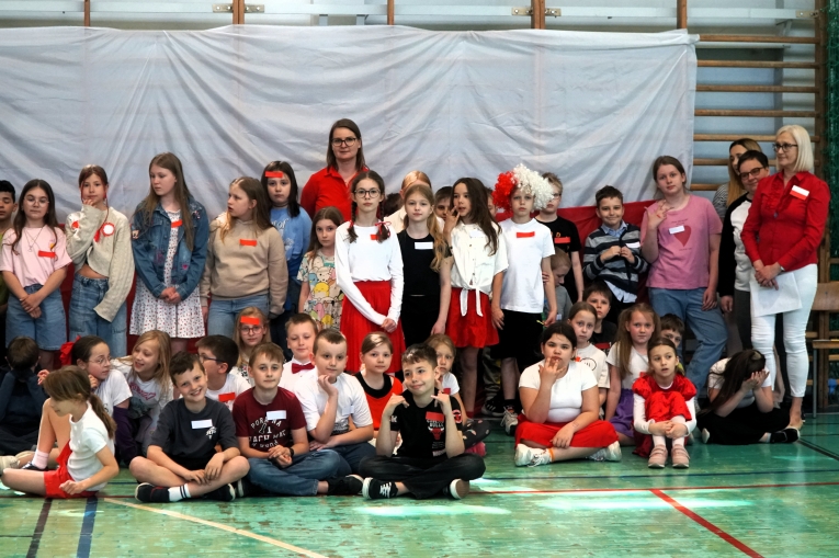 TRZECI MAJA