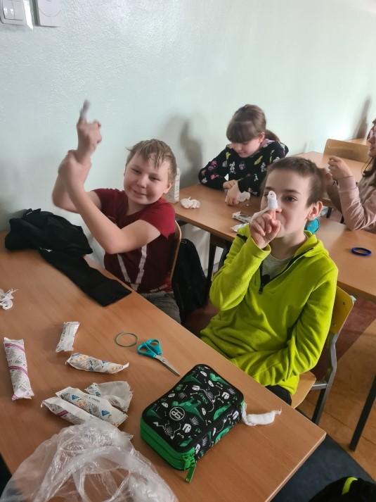 na lekcji techniki