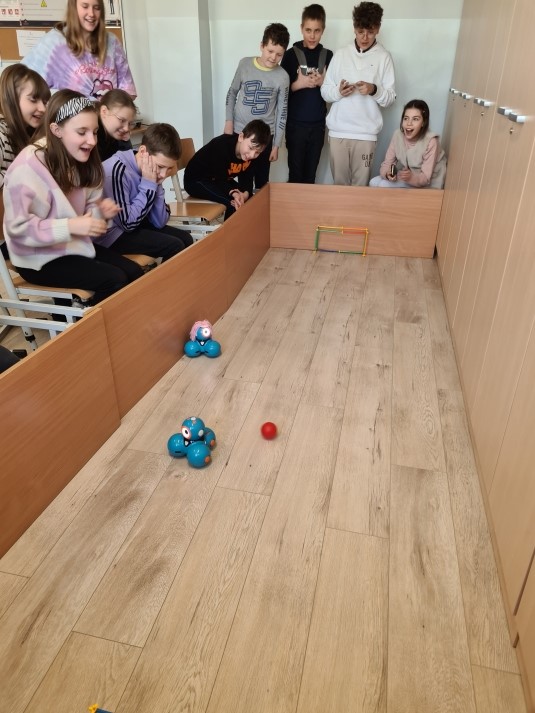 na lekcji techniki