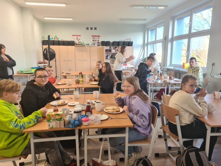 na lekcji techniki